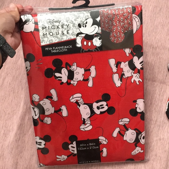 Mickey Mouse kitchen essentials - Picture 4 of 10